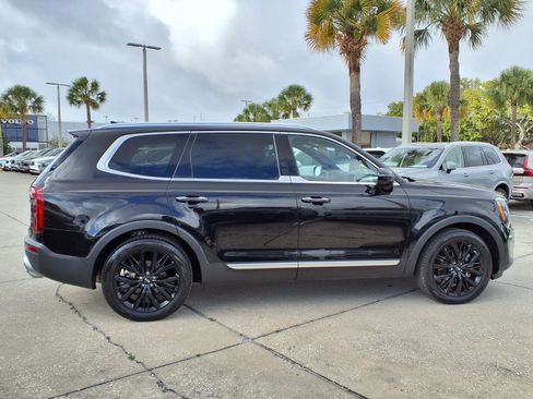 Used 2021 Kia Telluride SX w/ SX Prestige Package image 8
