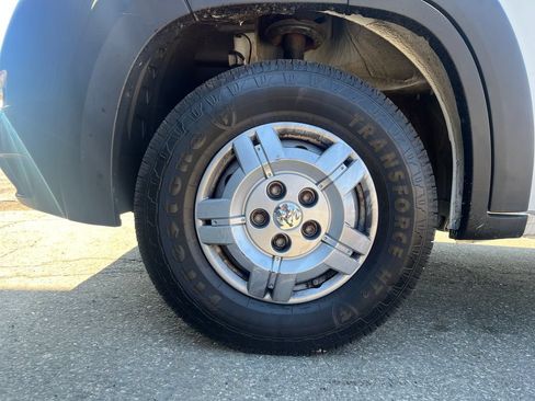 Used 2019 RAM ProMaster 2500 w/ Interior Convenience Group FWD image 10