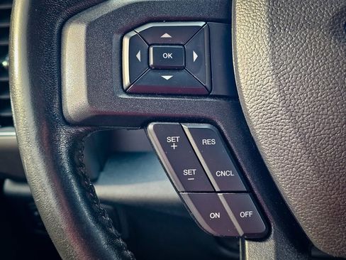 Used 2019 Ford F150 XLT w/ Equipment Group 302A Luxury image 18