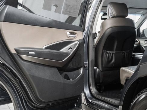 Used 2017 Hyundai Santa Fe Limited image 30