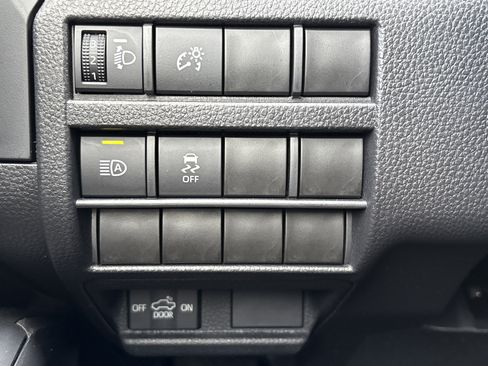 Used 2024 Toyota Tacoma SR RWD image 32