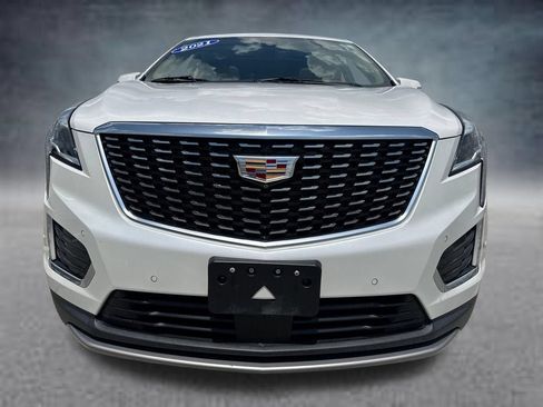 Used 2021 Cadillac XT5 Premium Luxury w/ Platinum Package FWD image 12