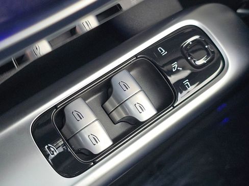 Certified 2025 Mercedes-Benz C 300 4MATIC Sedan image 26