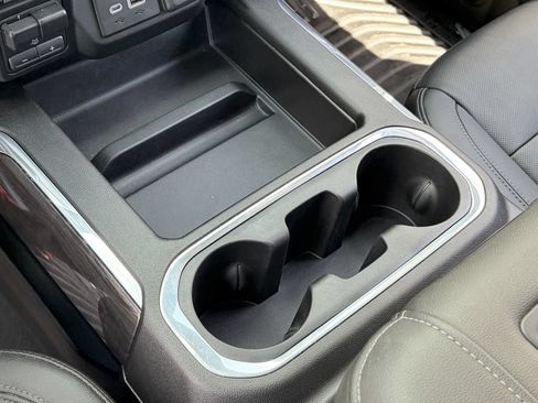 Used 2019 Chevrolet Silverado 1500 LTZ w/ LTZ Plus Package AWD/4WD image 29