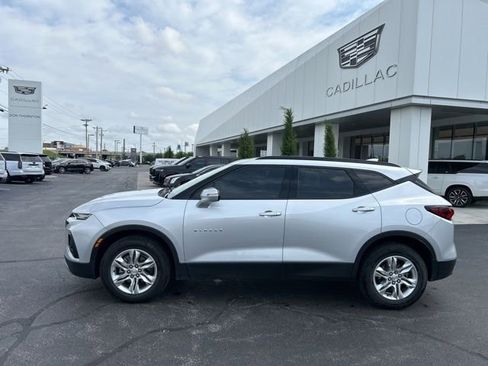 Used 2021 Chevrolet Blazer LT FWD image 1