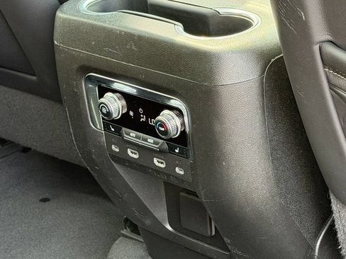 Certified 2023 GMC Yukon Denali Ultimate AWD/4WD image 20