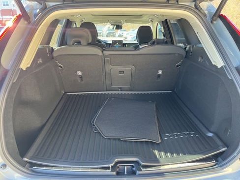 New 2026 Volvo XC60 B5 Plus w/ Climate Package image 14