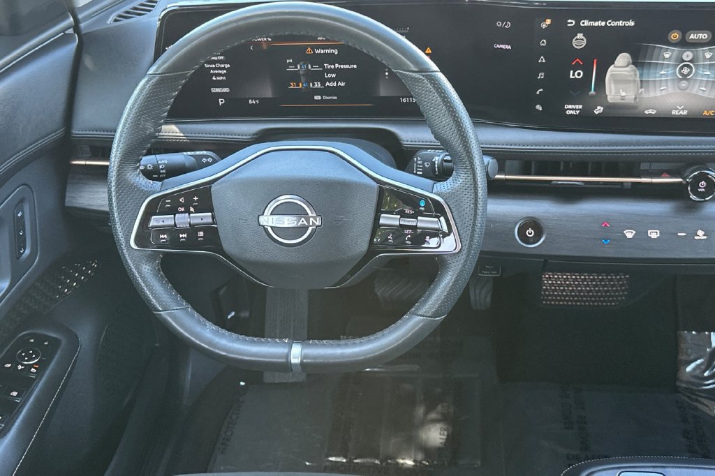 Used 2023 Nissan Ariya FWD image 13