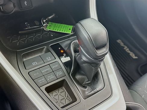 Certified 2020 Toyota RAV4 XLE w/ All Weather Liner Package image 14