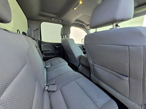 Used 2016 Chevrolet Silverado 1500 Custom w/ Custom Convenience Package RWD image 14