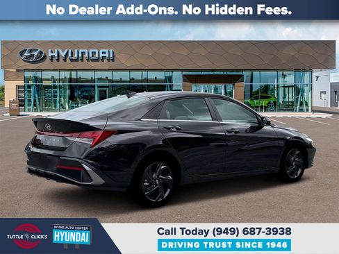 New 2026 Hyundai Elantra SEL Sport FWD image 8