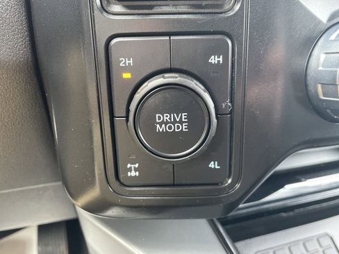 Used 2026 Ford F250 Lariat w/ Lariat Premium Package image 28