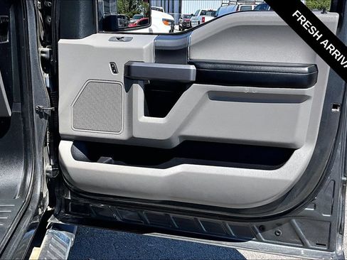 Used 2019 Ford F150 XLT w/ Equipment Group 302A Luxury RWD image 26