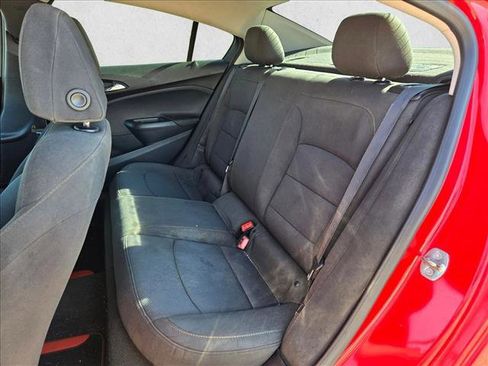 Used 2018 Chevrolet Cruze LS image 13