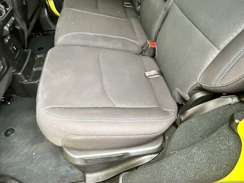 Used 2022 Jeep Wrangler Unlimited Rubicon 4xe w/ Safety Group AWD/4WD image 27