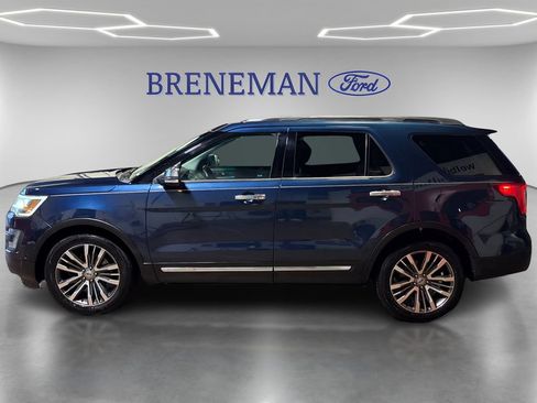Used 2017 Ford Explorer Platinum AWD/4WD image 9