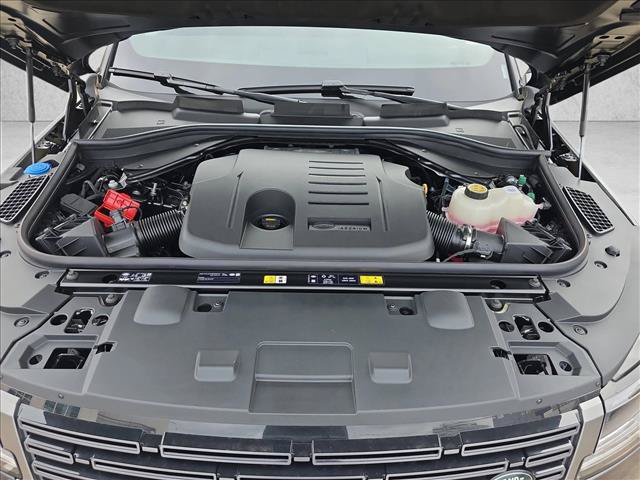 New 2027 Land Rover Range Rover Sport SE AWD/4WD image 29