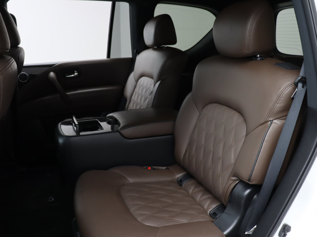 Used 2024 Nissan Armada Platinum w/ Captain's Chairs Package RWD image 28
