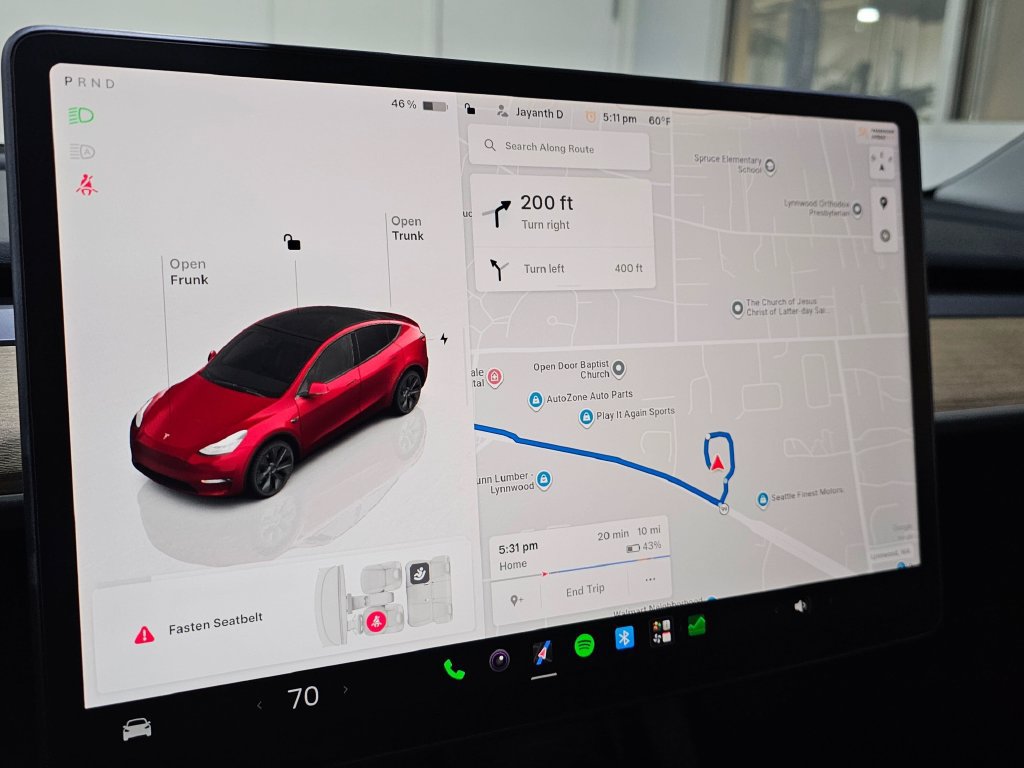Used 2023 Tesla Model Y Long Range AWD/4WD image 14