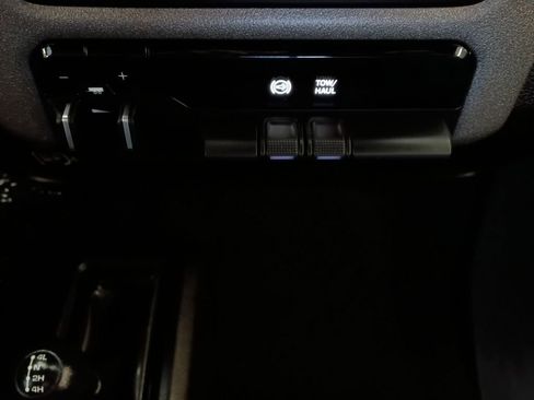 Used 2022 RAM 2500 Tradesman image 10