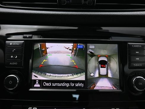 Used 2022 Nissan Rogue Sport SV w/ Technology Package AWD/4WD image 17