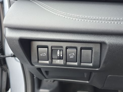 Used 2025 Subaru Outback Touring image 24