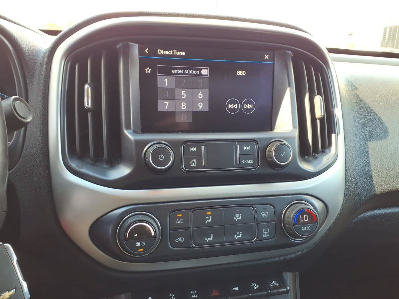 Used 2019 Chevrolet Colorado ZR2 w/ Colorado ZR2 Bison Edition AWD/4WD image 13