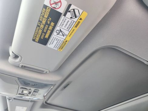 Used 2021 Toyota RAV4 XLE w/ Convenience Package FWD image 24