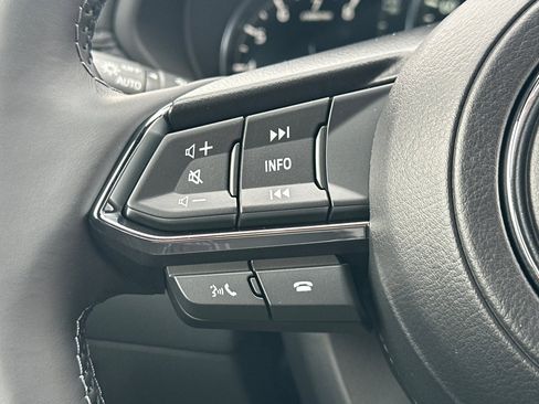 New 2025 MAZDA CX-5 Signature image 29