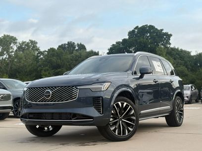 New 2026 Volvo XC90 B6 Plus w/ Protection Package Premier