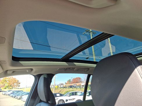 Used 2024 Volvo XC90 B6 Plus w/ Protection Package Premier image 14