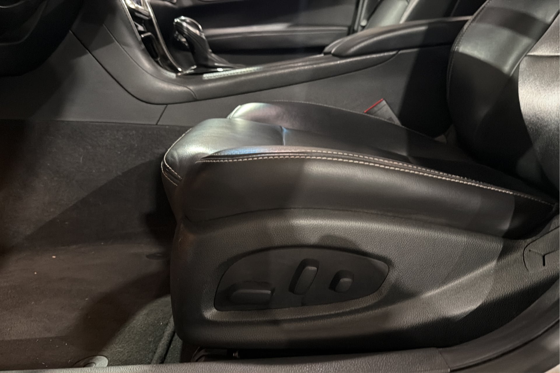 Used 2017 Cadillac ATS Luxury RWD image 20