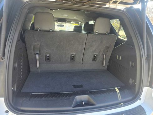 Used 2024 Chevrolet Tahoe LT image 17