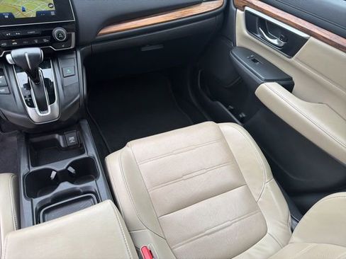 Used 2018 Honda CR-V Touring image 28