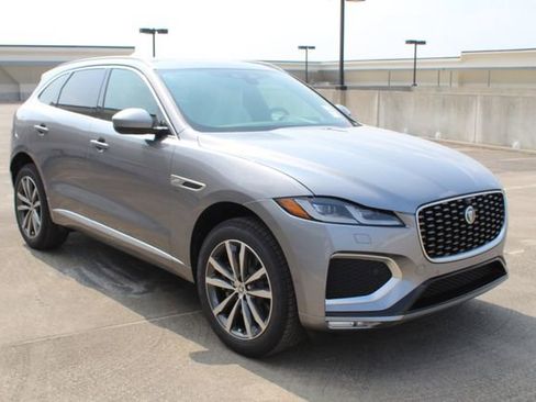 New 2026 Jaguar F-PACE R-Dynamic S image 9