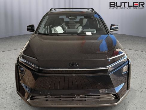 New 2026 Toyota bZ FWD image 9