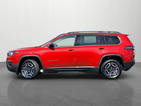New 2026 Jeep Cherokee Laredo image 3