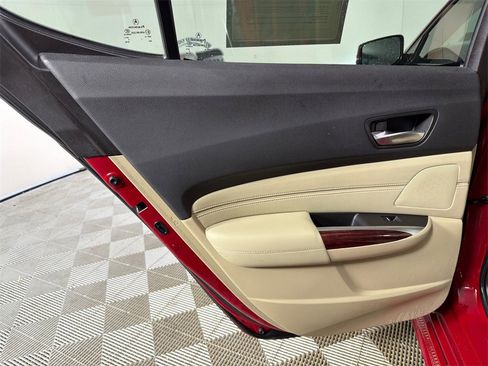 Used 2017 Acura TLX V6 w/ Technology Package image 23