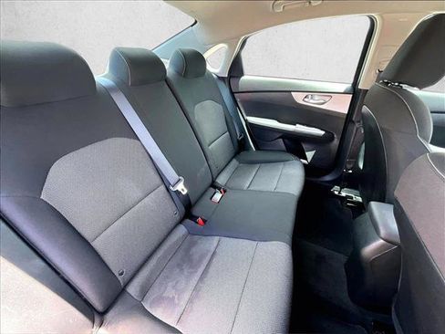 Used 2024 Kia Forte LXS w/ LXS Technology Package FWD image 29