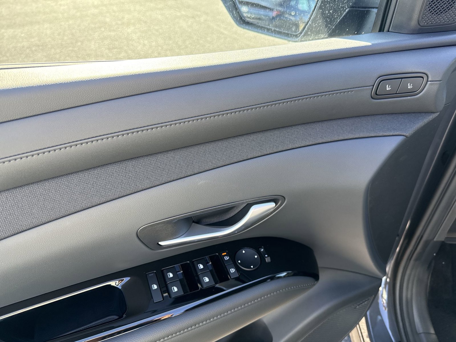 New 2026 Hyundai Tucson Limited AWD/4WD image 15
