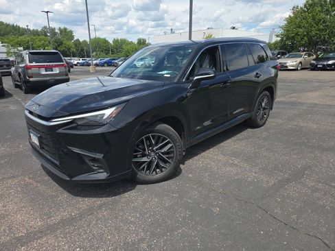 Used 2024 Lexus TX 350 AWD w/ Technology Package image 4