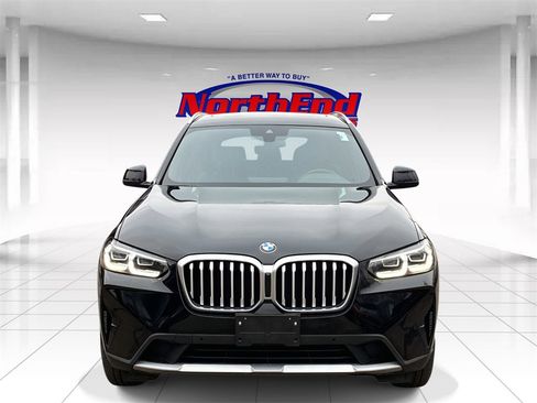 Used 2024 BMW X3 xDrive30i image 2