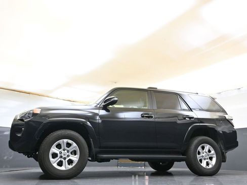 Used 2024 Toyota 4Runner SR5 Premium image 37