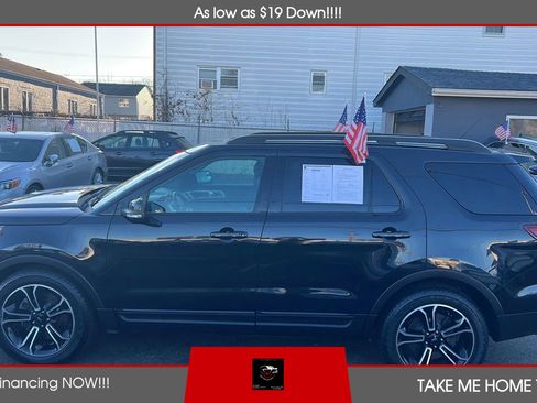 Used 2015 Ford Explorer Sport image 2