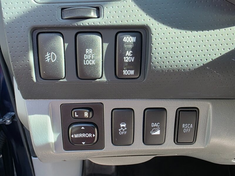 Used 2012 Toyota Tacoma 4x4 Double Cab w/ TRD Off-Road Pkg image 19