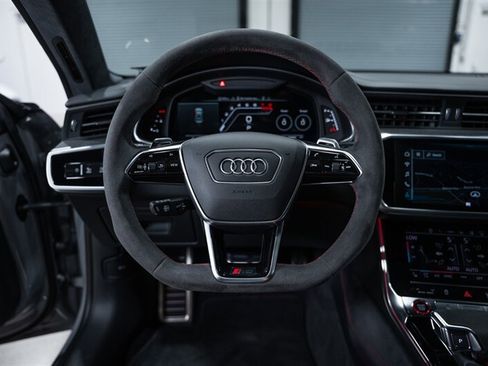 Used 2023 Audi RS 7 Sportback AWD/4WD image 53