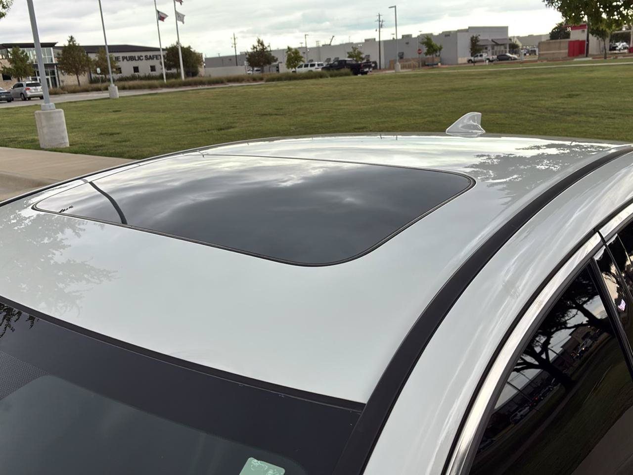 Used 2020 Acura TLX FWD image 13