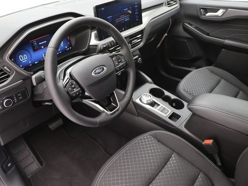 New 2024 Ford Escape Active w/ Tech Pack #2 AWD/4WD image 9