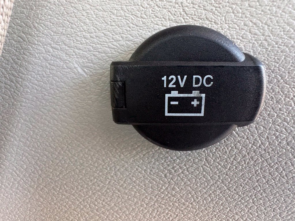 Used 2022 Chrysler Pacifica Touring-L FWD image 17