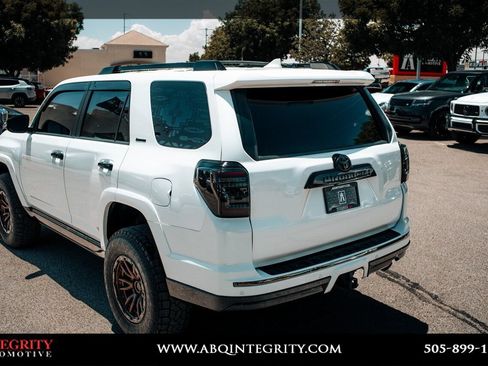 Used 2019 Toyota 4Runner Limited AWD/4WD image 15